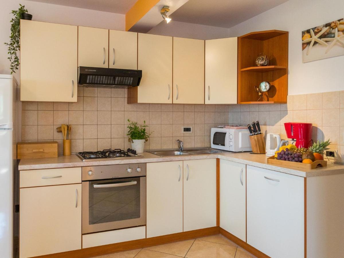 Apartment Cancar-1 By Interhome Poreč Extérieur photo